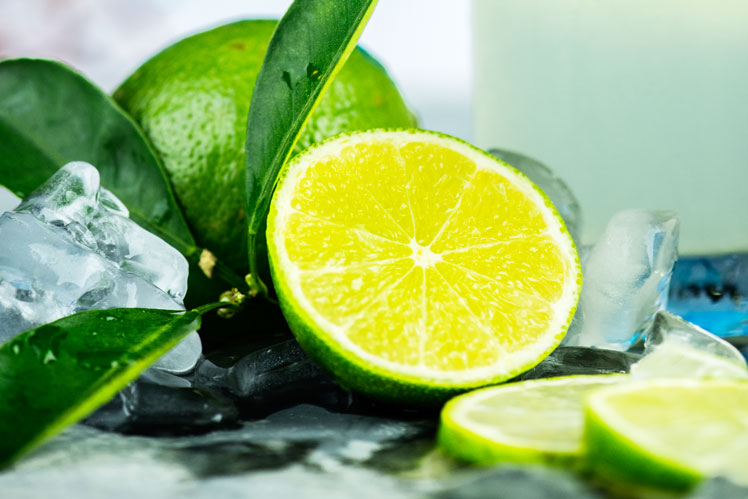 Lime e le sue varietà "limes", "sweet lemon", "Indian lime", "limet", "citron-limet", "limetta", acido ("reale") e lime dolce