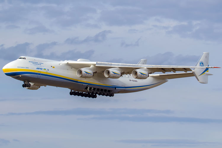 An-225 „Mriya“ – das größte Flugzeug der Welt