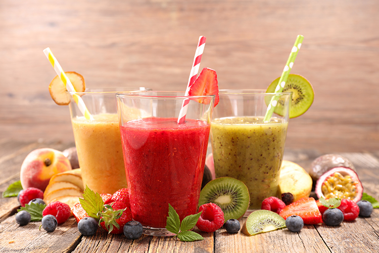 Por qué los jugos de frutas no son saludables