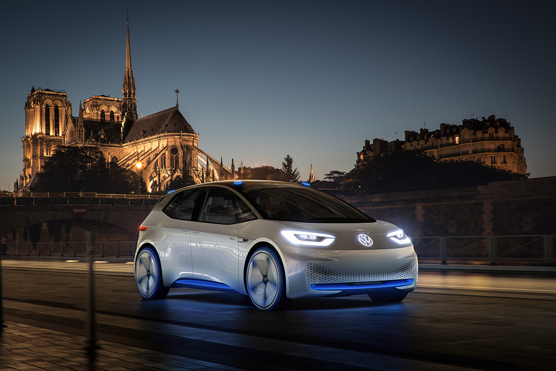 In 2025, Volkswagen intends to sell at least a million electric cars, or even two or three. Within the entire group, vehicles with zero emissions will make up 10% of the model range (approximately 30 models out of 300), and in terms of production volume – a fifth.