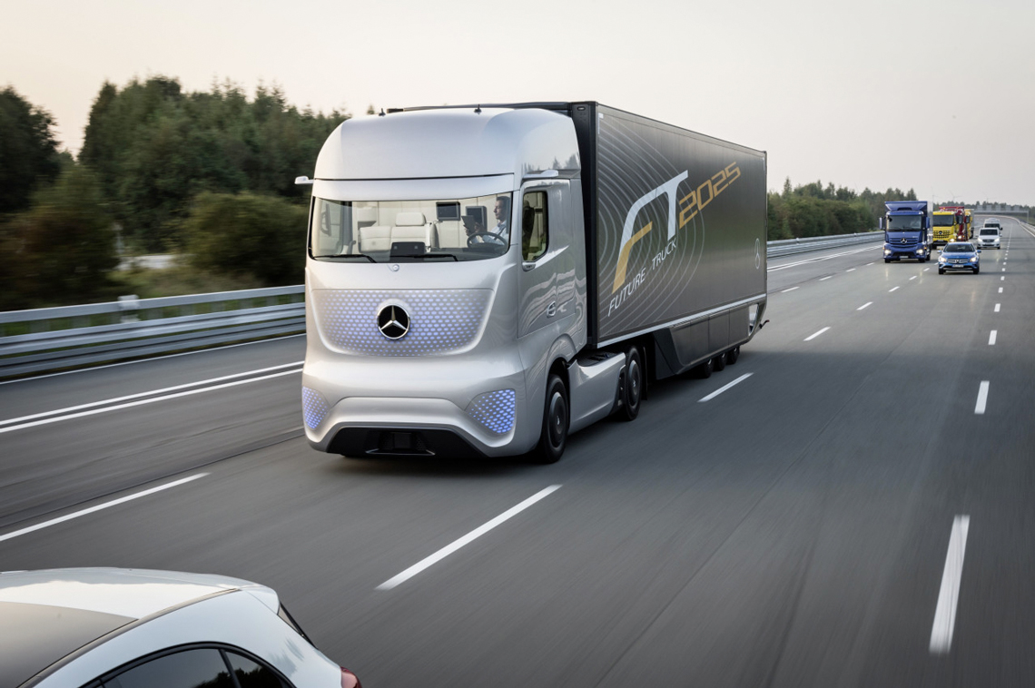 Mercedes-Benz Future Truck 2025 – σε αυτοκινητόδρομους