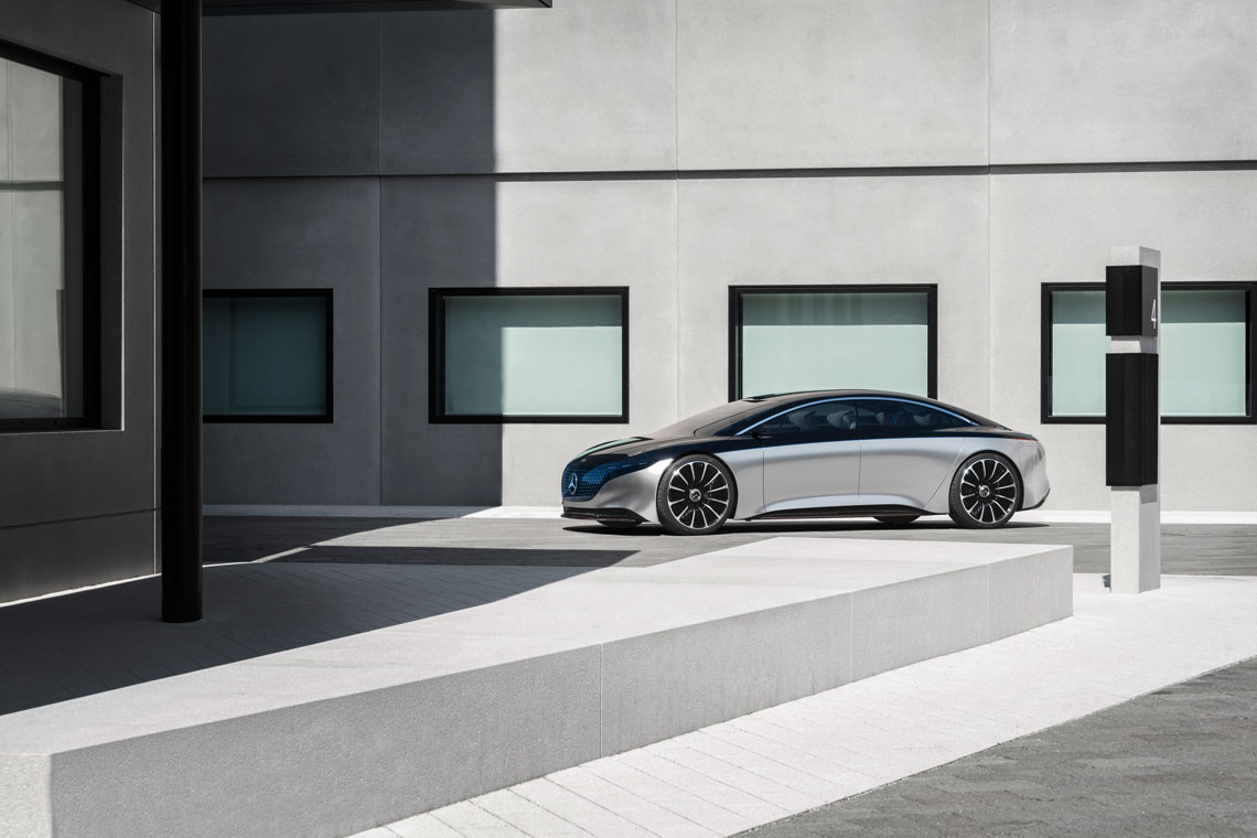Mercedes-Benz Vision EQS – φουτουριστικό ηλεκτρικό αυτοκίνητο S-class
