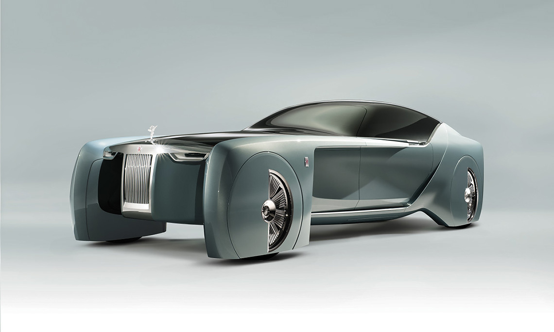 It seems that the designers took the long-wheelbase Phantom as a basis. From nose to tail, the concept measures 5,9 meters and is 1,6 meters wide. Wheel diameter – 28 inches