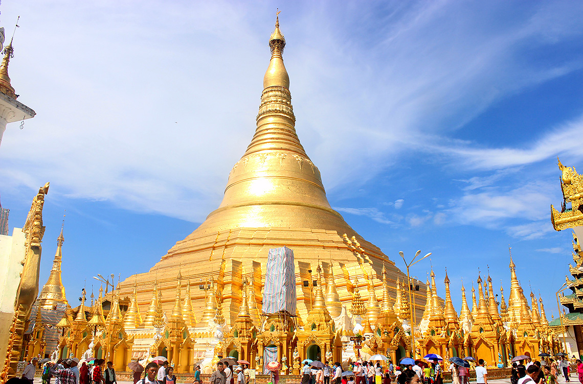 Shwedagon-Pagode. Die goldene Glocke von Shwedagon ist die Hauptattraktion des Landes