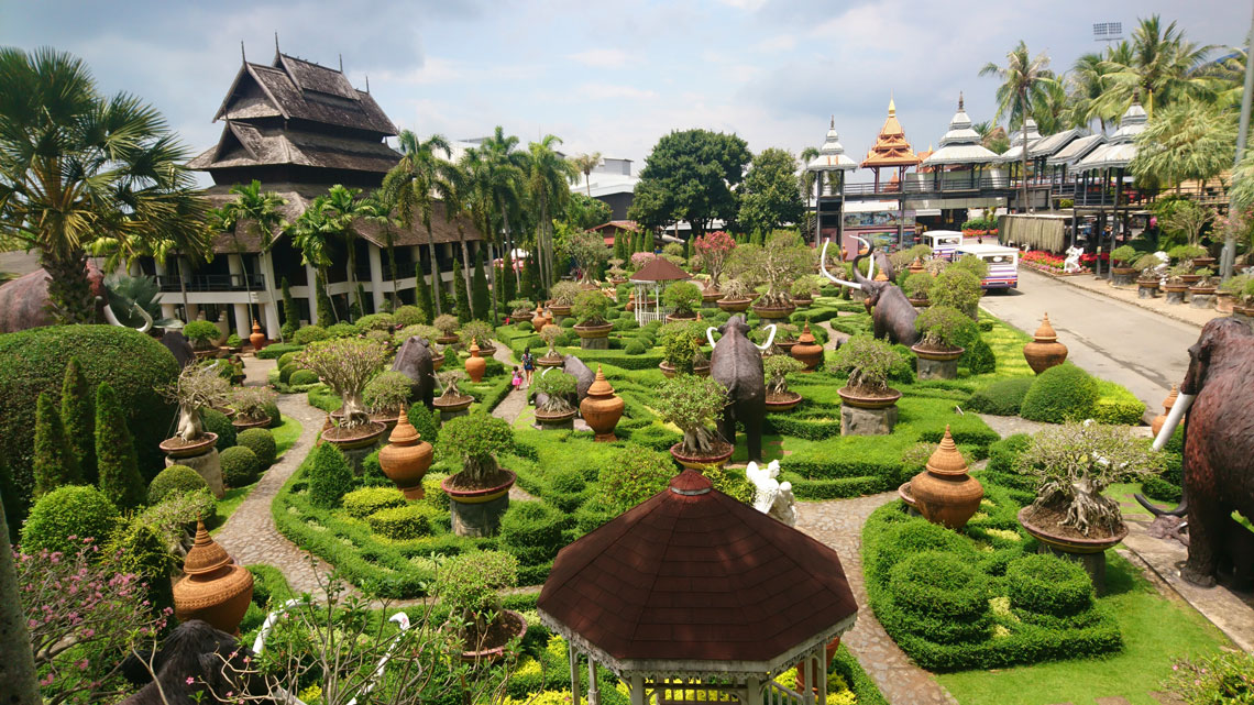 Тропічний парк Нонг Нуч (Nong Nooch Tropical Garden)