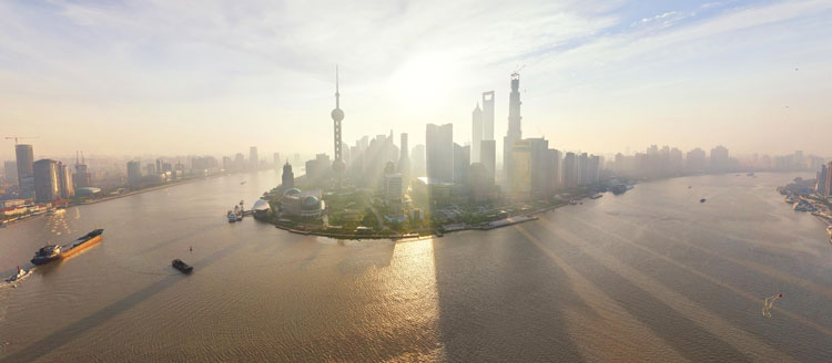 Pohled na Šanghaj z Bundu