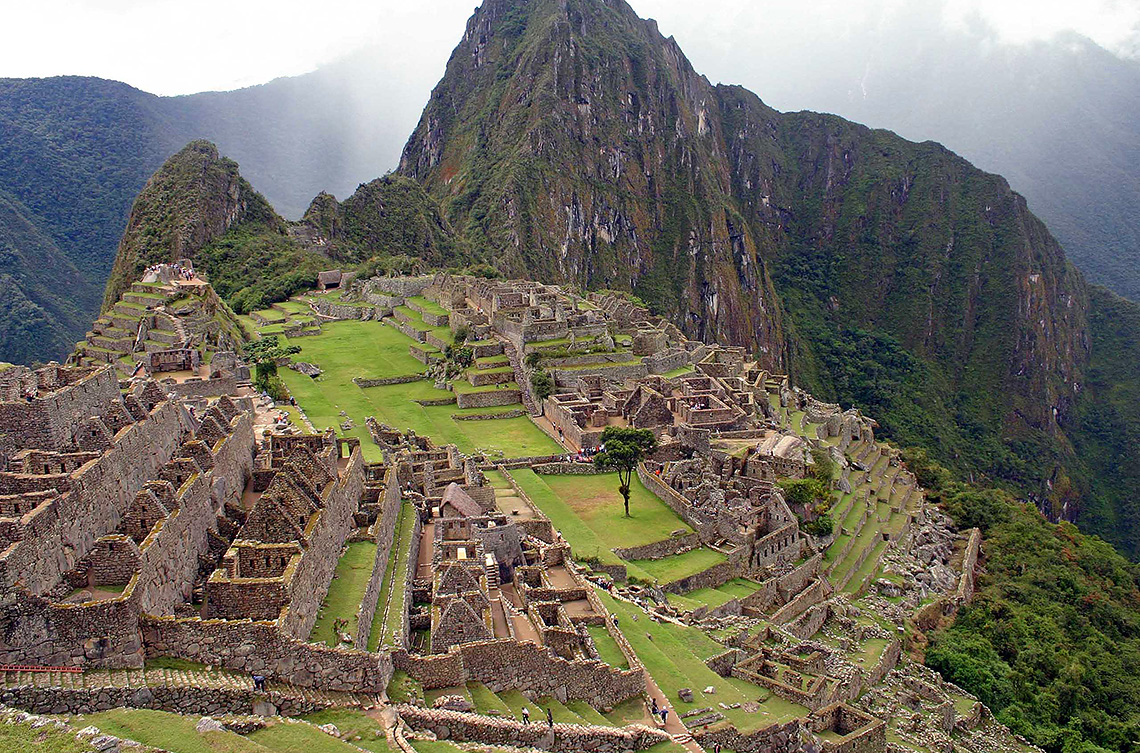 Since 1983, Machu Picchu has been included in the list of UNESCO World Heritage Sites, and since 2007 – in the list of New Wonders of the World.