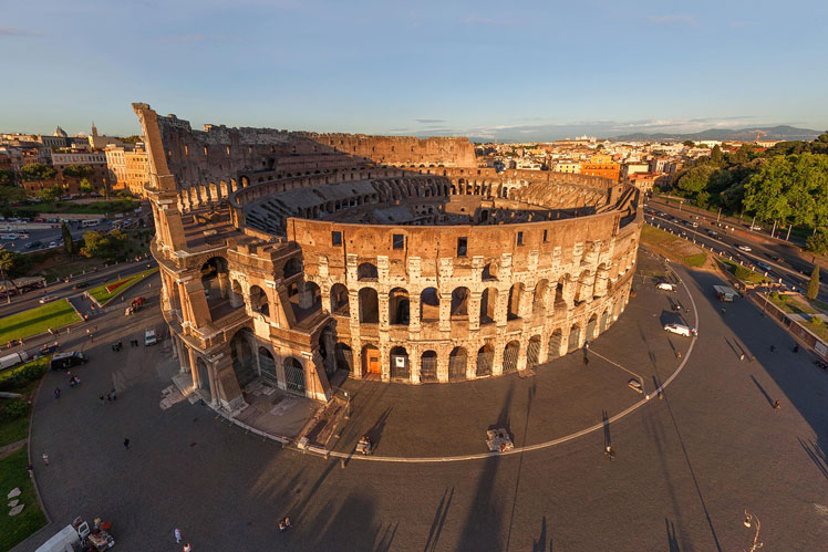 360º view | Colosseum in Rome, Italy