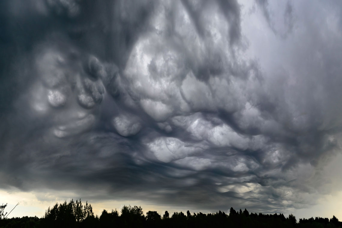 Asperitas – nubes especiales, antes comúnmente conocidas como undulatus asperatus