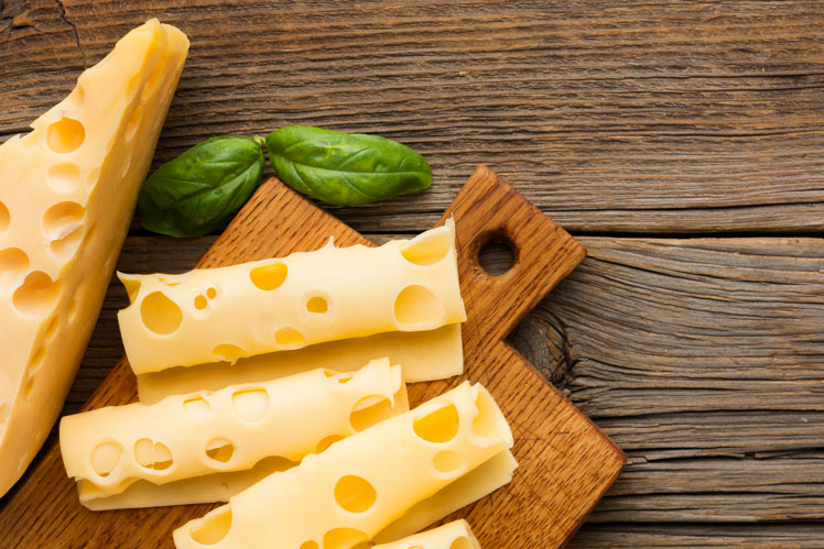 Löcher im Käse: Entlarvung eines jahrhundertealten Mythos