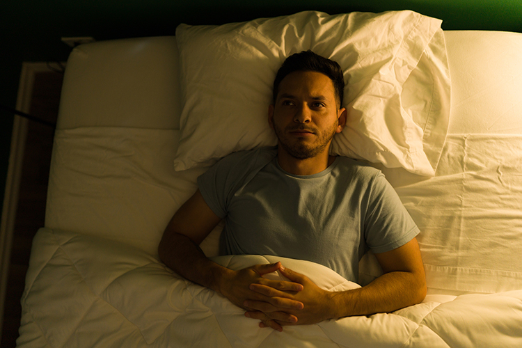 My brain continues to actively “replay” thoughts even when I am very tired and already in bed.