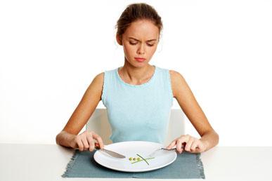 Refus de petit-déjeuner : raisons du manque d'appétit le matin