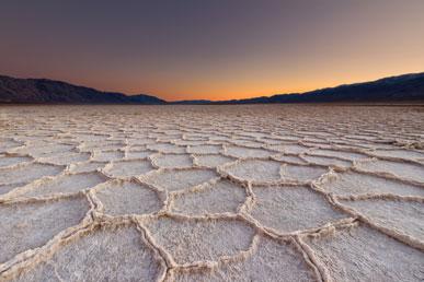 Death Valley, Sheepdog Cliff, Sion-kanyon, Angyalok tölgye, Sárkánybarlangok: Idegen helyek