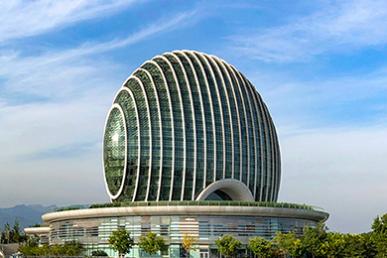 Unique Circular Sunrise Kempinski Hotel in China